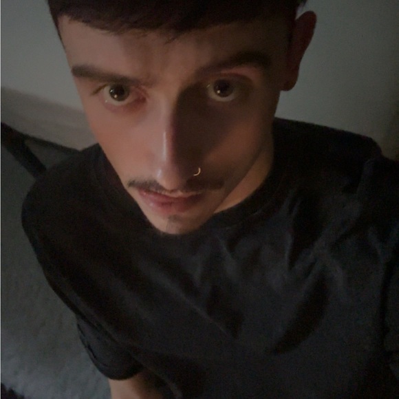 Hi, Iโm Raymond ๐ - Picture 15 of 17